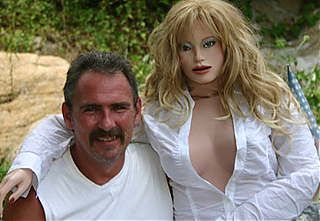 GOOGLE_SEXBOTS__DNC_And_Silicon_Valley_bosses_in_Sex_Cults_And_Sex_Abuse_charges.png