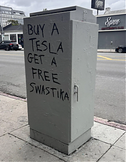 TESLA_TREATS_8768~1.png