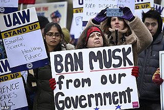 AAAA_THE_ELON_MUSK_AND_TESLA_MOTORS_FRAUD2C_STOCK_RIGGING2C_BRIBERY_AND_SAFETY_INVESTIGATIONS_html_462dee5a.jpg